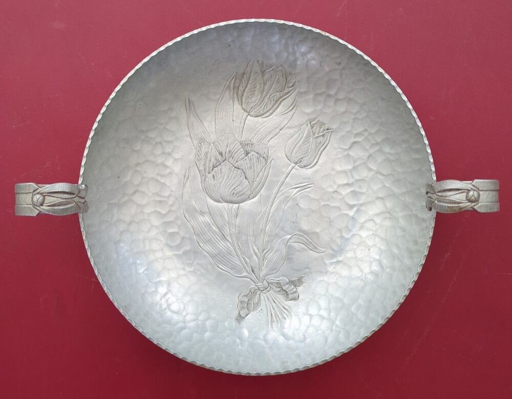Hand Wrought Creations by Rodney Kent Tulip Handled 10" Aluminum Serving Dish